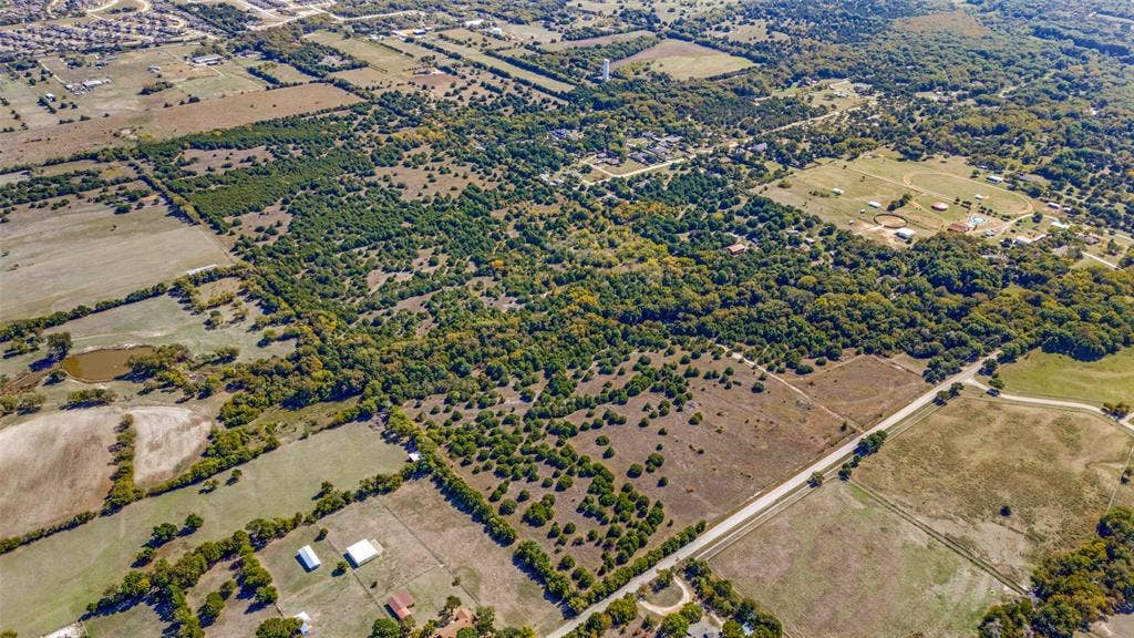 1610 S Joe Wilson, Cedar Hill, TX 75104 1610 S Joe Wilson, Cedar Hill, TX 75104