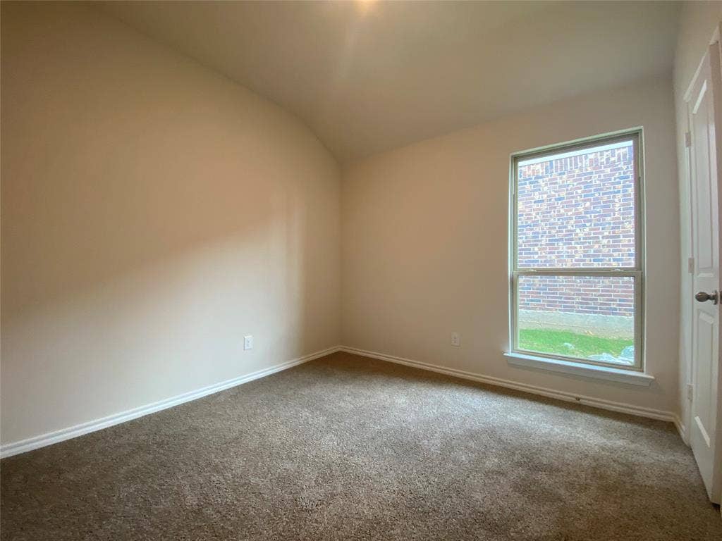 1315 DRAPER Lane, Forney, TX 75126
