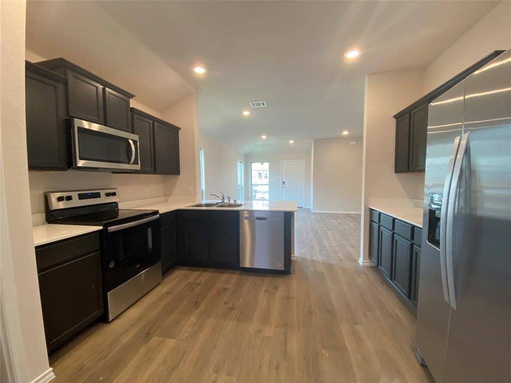 1315 DRAPER Lane, Forney, TX 75126