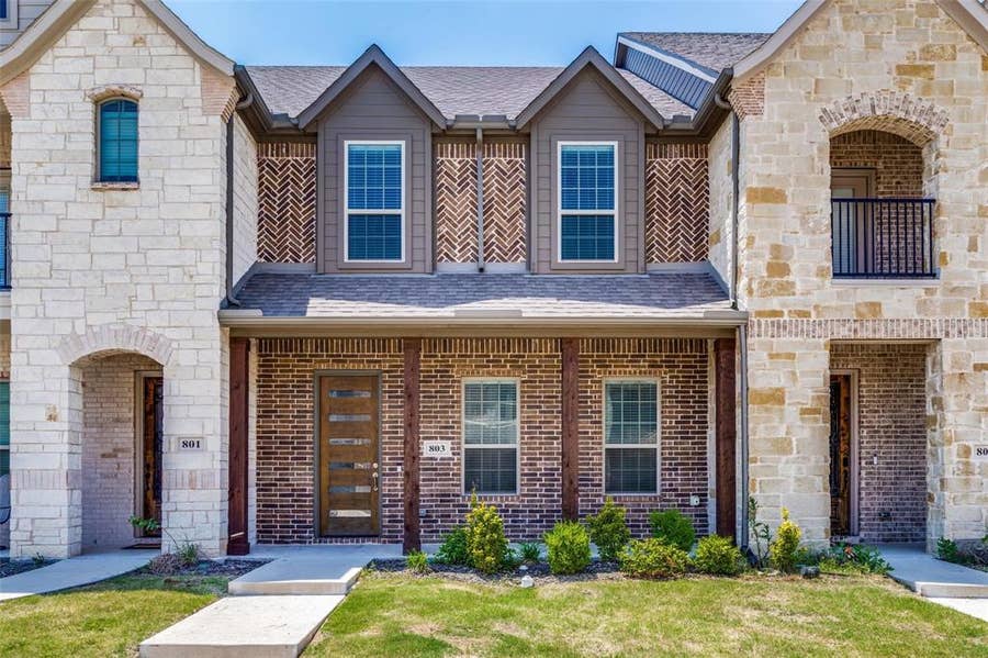 Property photo for 803 Aberdeen Crossing, Wylie, TX
