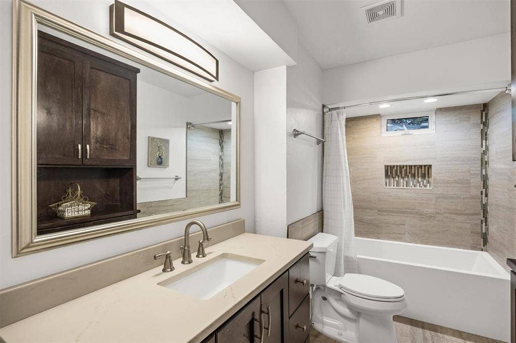 13760 Rolling Hills Lane, Dallas, TX 75240 13760 Rolling Hills Lane, Dallas, TX 75240