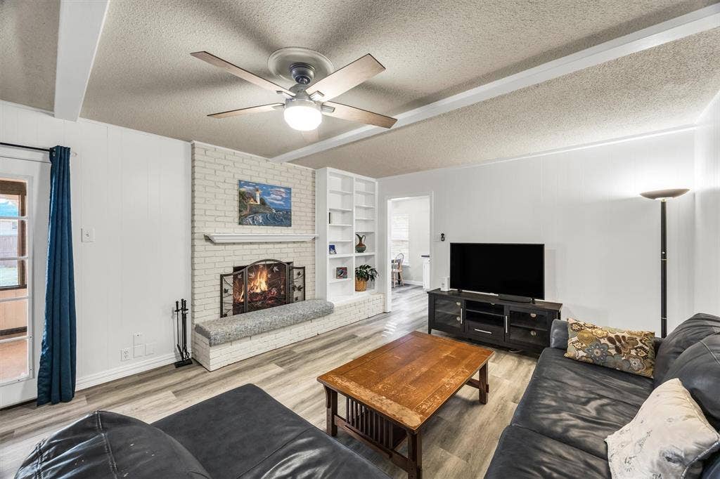 13760 Rolling Hills Lane, Dallas, TX 75240 13760 Rolling Hills Lane, Dallas, TX 75240