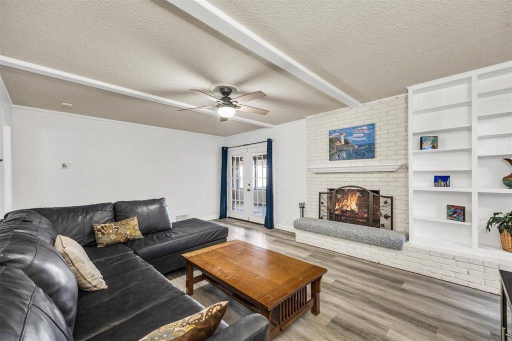 13760 Rolling Hills Lane, Dallas, TX 75240 13760 Rolling Hills Lane, Dallas, TX 75240