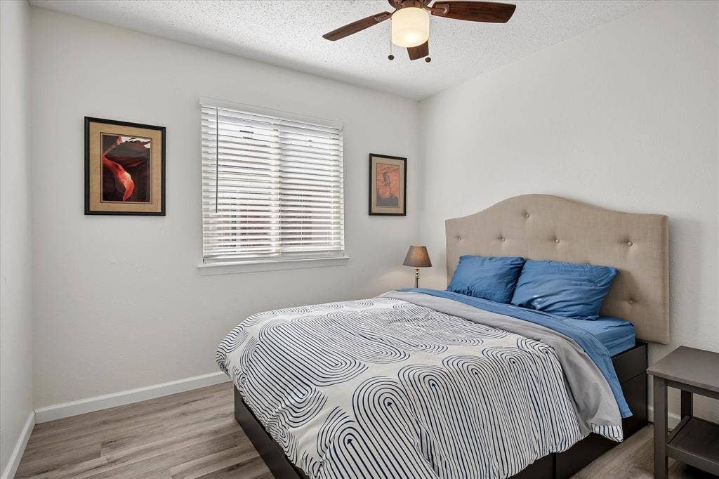 2219 Crockett Drive, Carrollton, TX 75006 2219 Crockett Drive, Carrollton, TX 75006