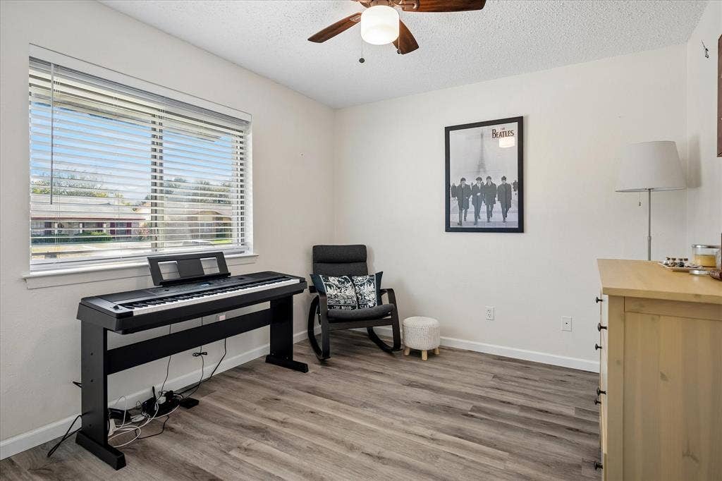2219 Crockett Drive, Carrollton, TX 75006 2219 Crockett Drive, Carrollton, TX 75006
