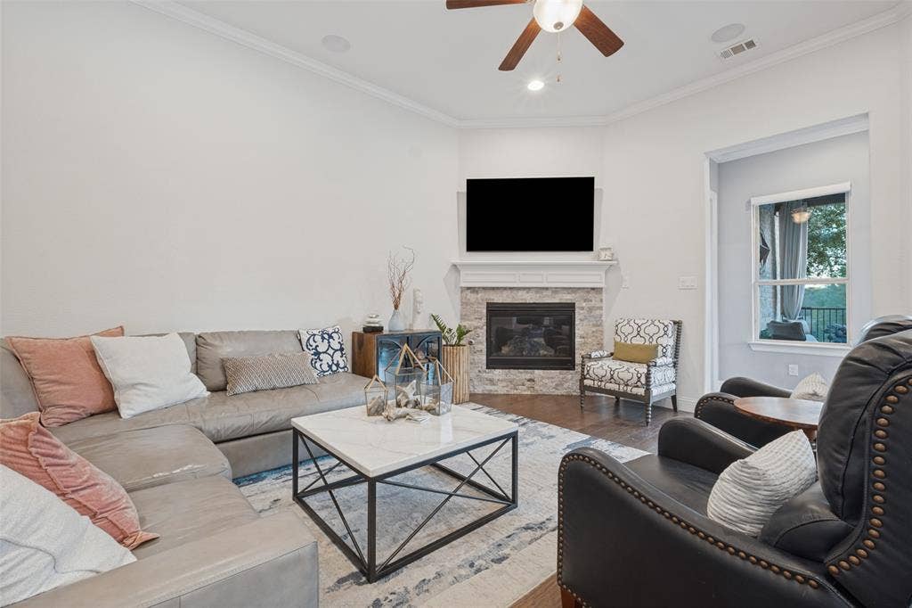 1525 Biltmore Drive, Garland, TX 75040