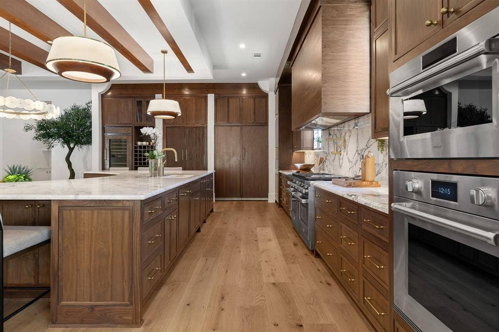 7607 Lavendale Avenue, Dallas, TX 75230