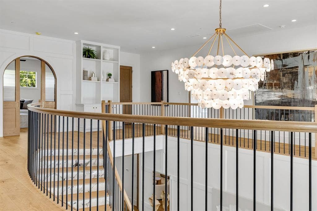 7607 Lavendale Avenue, Dallas, TX 75230