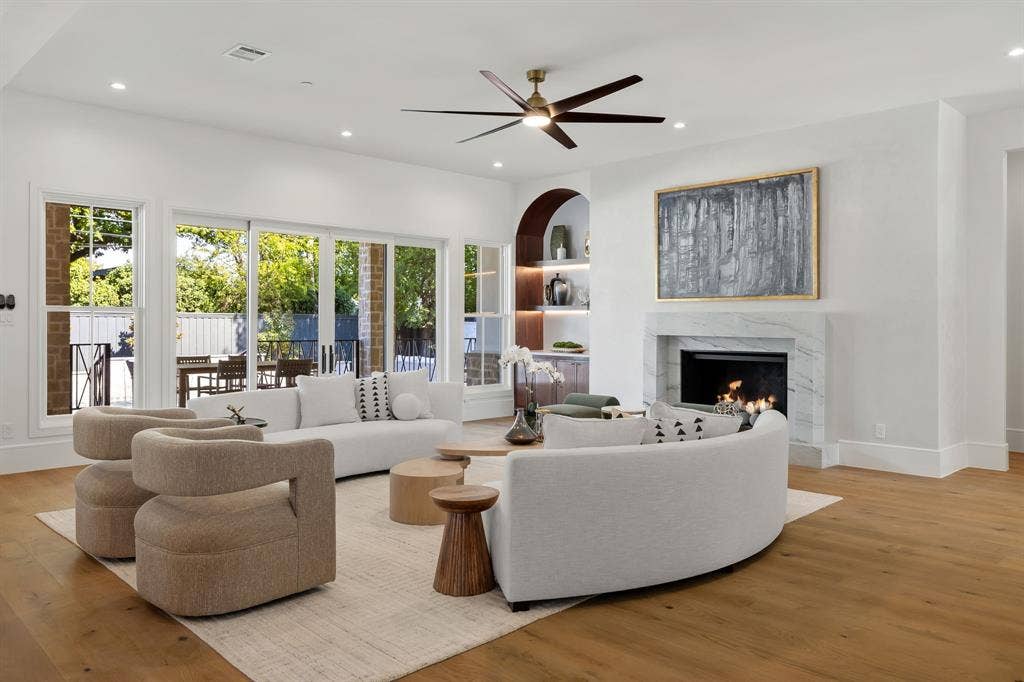 7607 Lavendale Avenue, Dallas, TX 75230