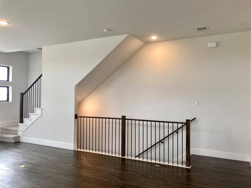 8611 War Admiral Drive, Rowlett, TX 75088 8611 War Admiral Drive, Rowlett, TX 75088