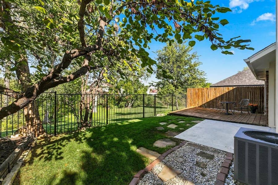Property photo for 6821 Douglas Creek, Plano, TX