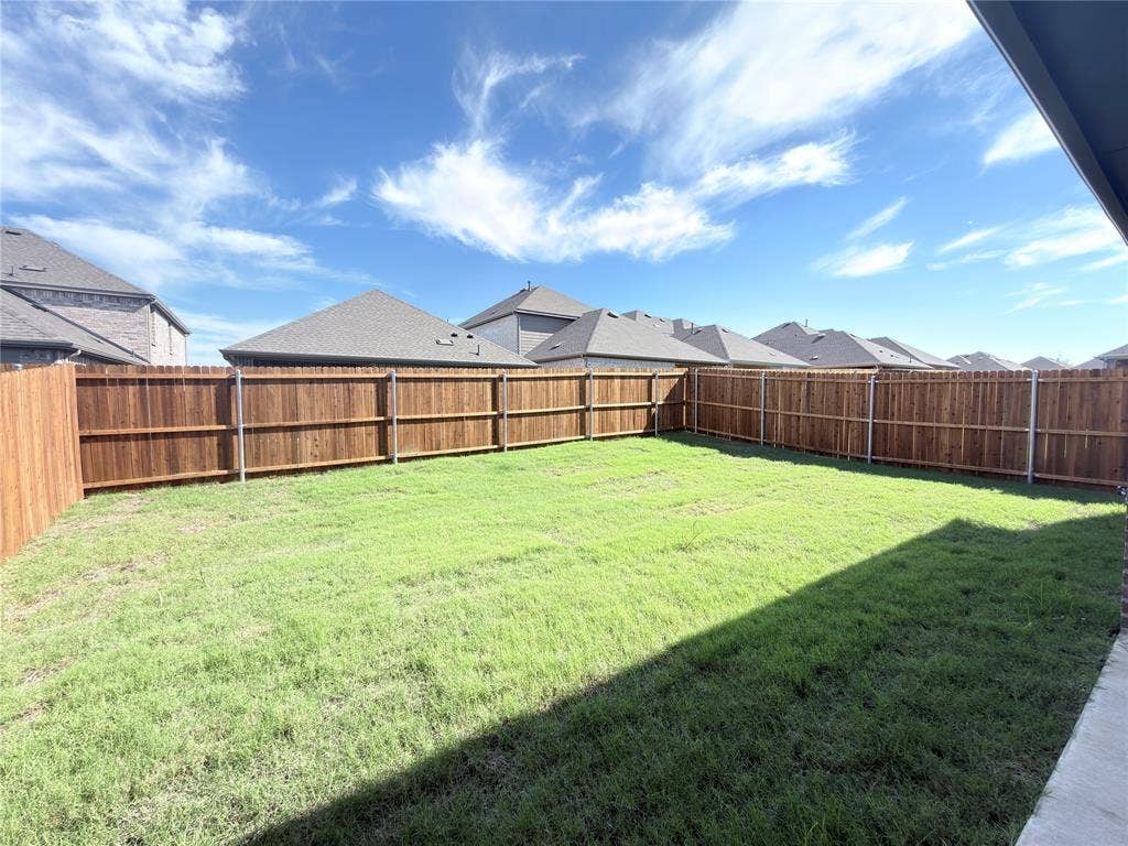 1907 Lostwood Drive, Princeton, TX 75407 1907 Lostwood Drive, Princeton, TX 75407