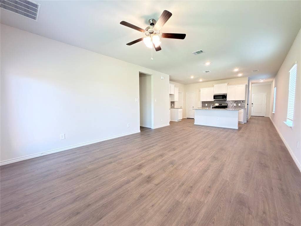 1907 Lostwood Drive, Princeton, TX 75407 1907 Lostwood Drive, Princeton, TX 75407