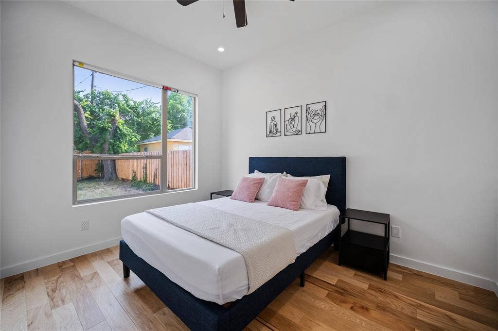 1350 Strickland Street, Dallas, TX 75216 1350 Strickland Street, Dallas, TX 75216