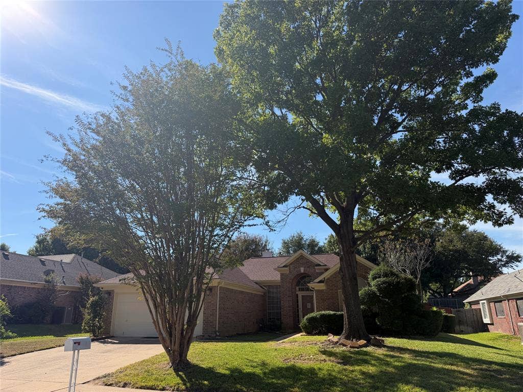 7213 Crabtree Lane, North Richland Hills, TX 76182 7213 Crabtree Lane, North Richland Hills, TX 76182