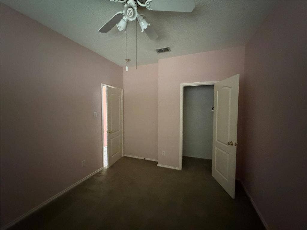 7213 Crabtree Lane, North Richland Hills, TX 76182 7213 Crabtree Lane, North Richland Hills, TX 76182
