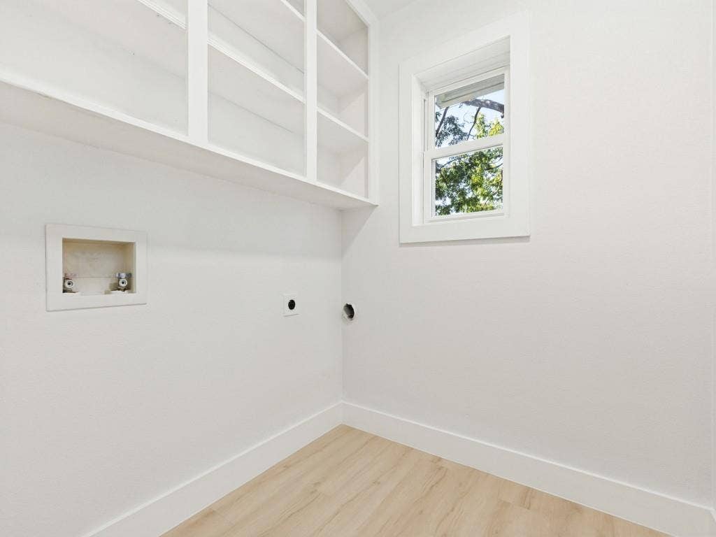 6107 Annapolis Lane, Dallas, TX 75214 6107 Annapolis Lane, Dallas, TX 75214