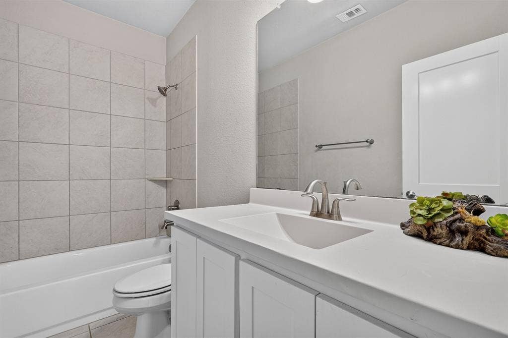 9205 Lamar Street, Rowlett, TX 75089 9205 Lamar Street, Rowlett, TX 75089