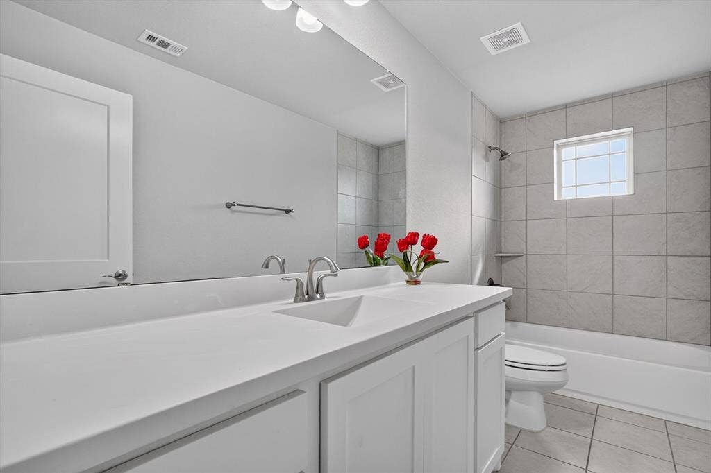 9205 Lamar Street, Rowlett, TX 75089 9205 Lamar Street, Rowlett, TX 75089