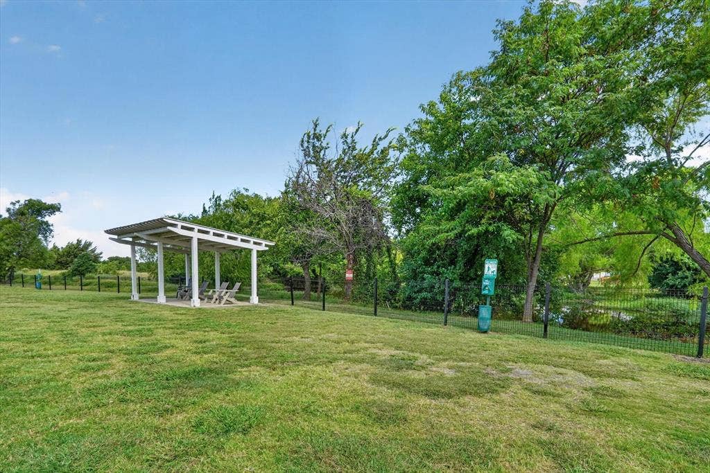 9205 Lamar Street, Rowlett, TX 75089 9205 Lamar Street, Rowlett, TX 75089