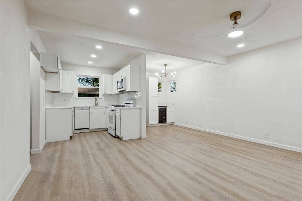 1114 10th Street, Plano, TX 75074 1114 10th Street, Plano, TX 75074