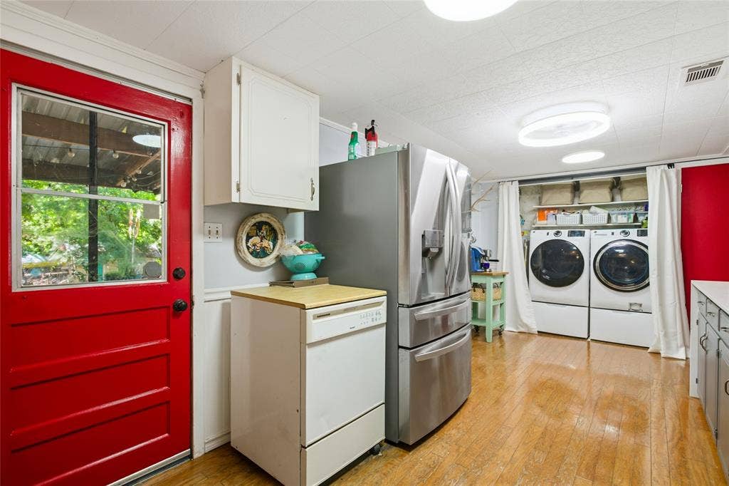 1641 Ben Davis Drive, Garland, TX 75040 1641 Ben Davis Drive, Garland, TX 75040