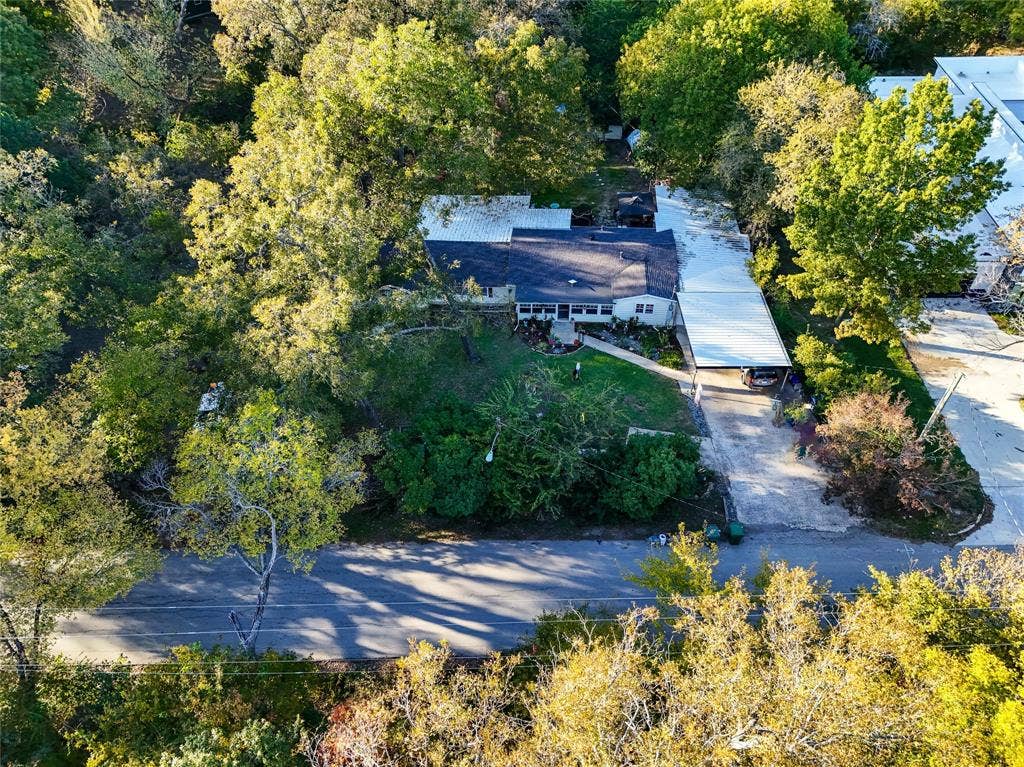 1641 Ben Davis Drive, Garland, TX 75040 1641 Ben Davis Drive, Garland, TX 75040