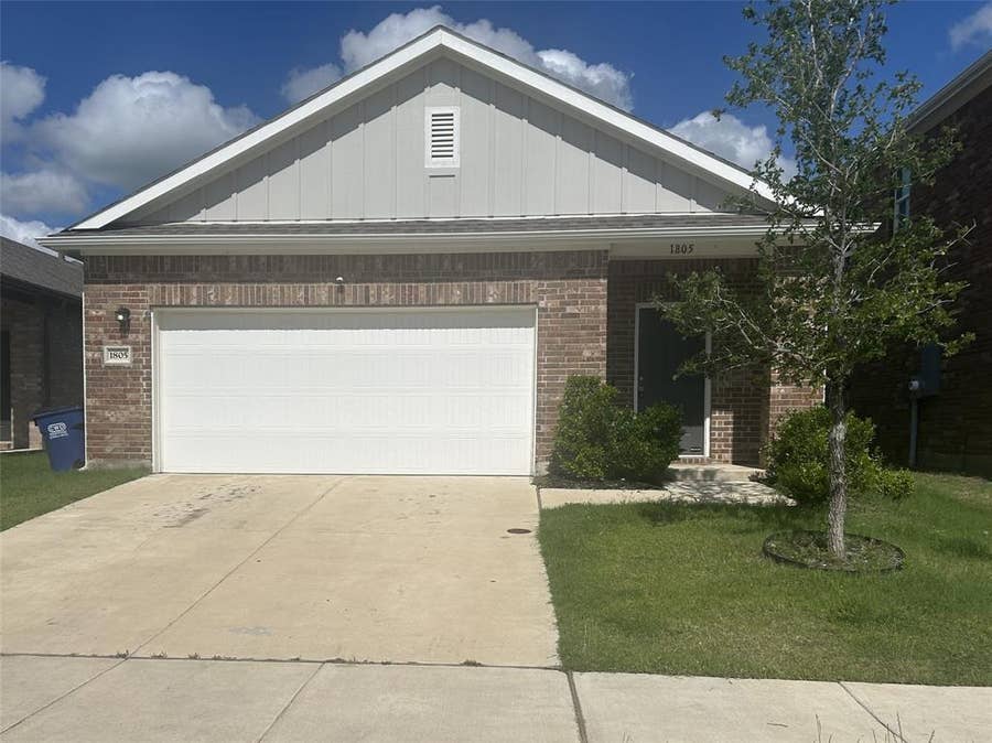 Property photo for 1805 Chapel Hill Road, Princeton, TX