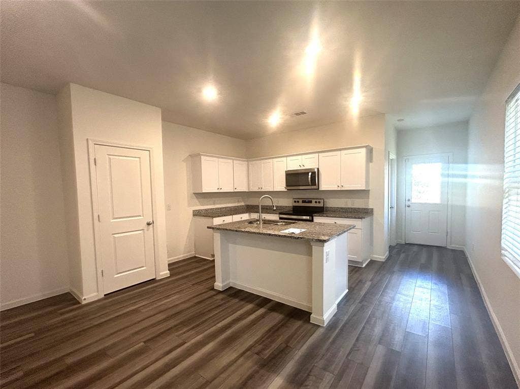1805 Chapel Hill Road, Princeton, TX 75407 1805 Chapel Hill Road, Princeton, TX 75407