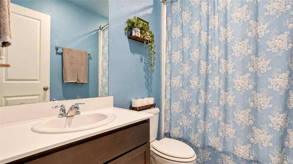709 Darlington Oak Avenue, Royse City, TX 75189