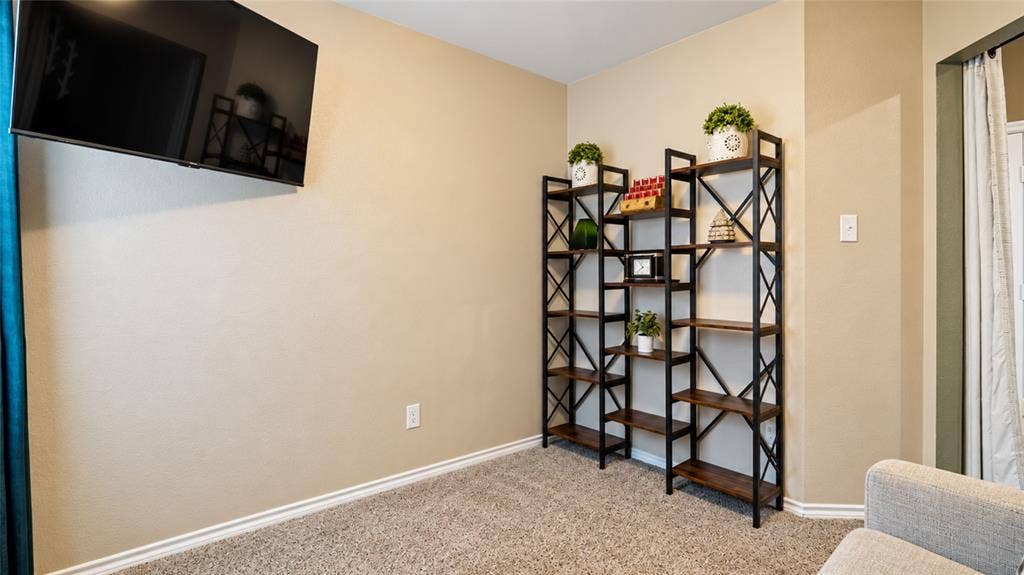 709 Darlington Oak Avenue, Royse City, TX 75189