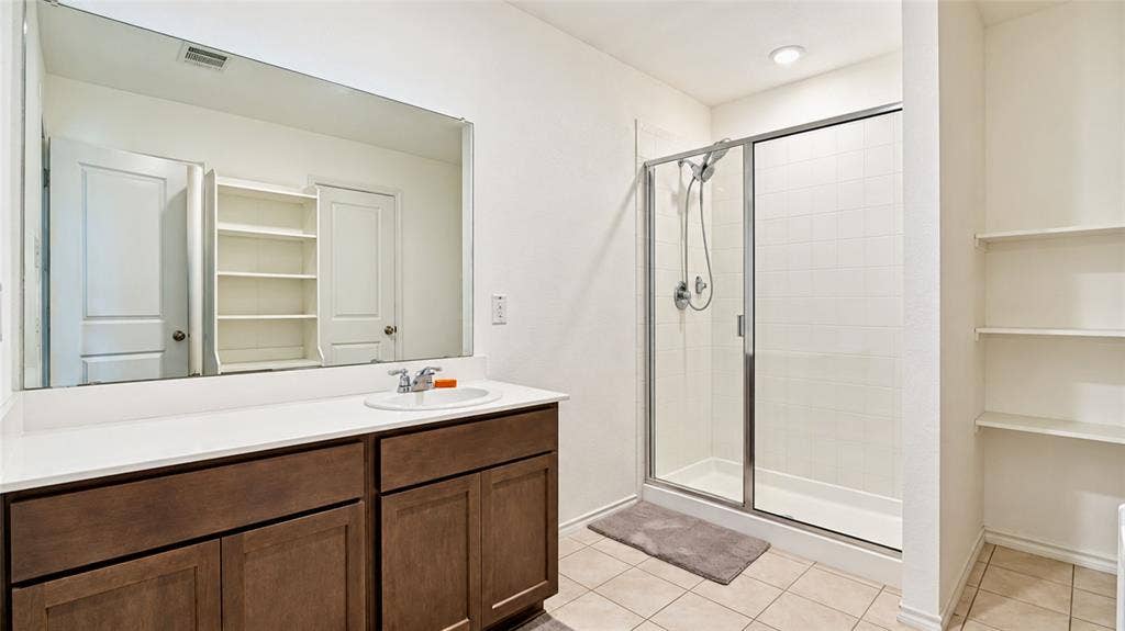 709 Darlington Oak Avenue, Royse City, TX 75189