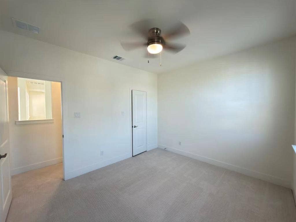 7043 Lathrop Lane, Frisco, TX 75033 7043 Lathrop Lane, Frisco, TX 75033