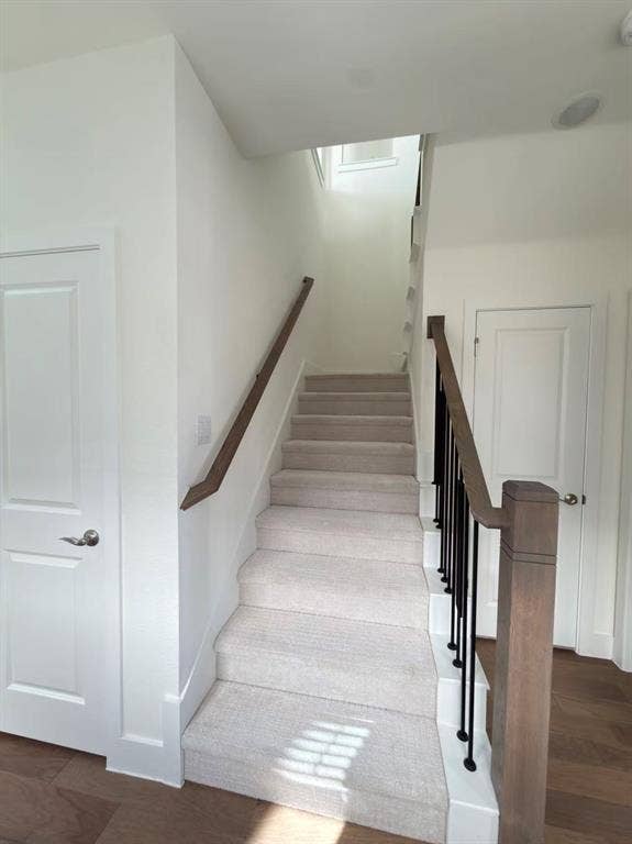 7043 Lathrop Lane, Frisco, TX 75033 7043 Lathrop Lane, Frisco, TX 75033
