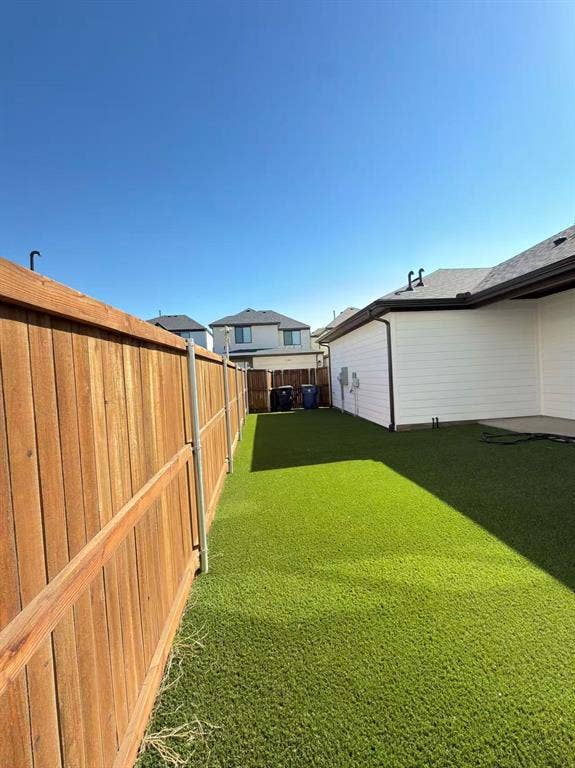 7043 Lathrop Lane, Frisco, TX 75033 7043 Lathrop Lane, Frisco, TX 75033