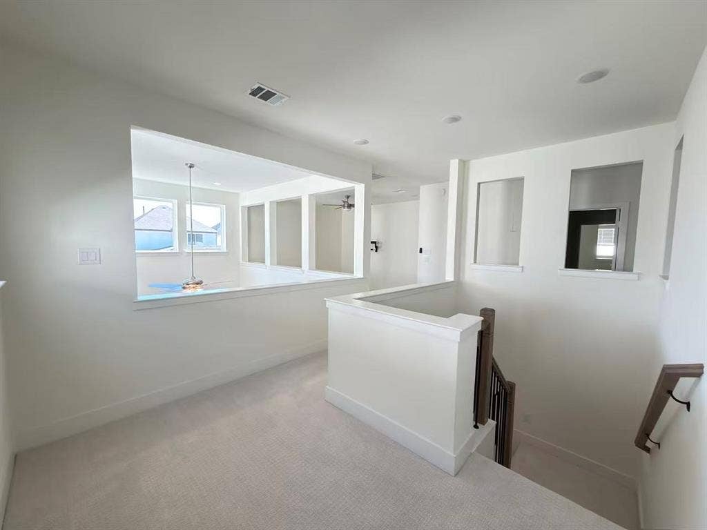 7043 Lathrop Lane, Frisco, TX 75033 7043 Lathrop Lane, Frisco, TX 75033