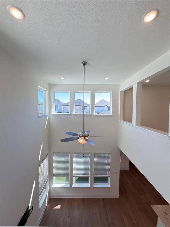 7043 Lathrop Lane, Frisco, TX 75033 7043 Lathrop Lane, Frisco, TX 75033