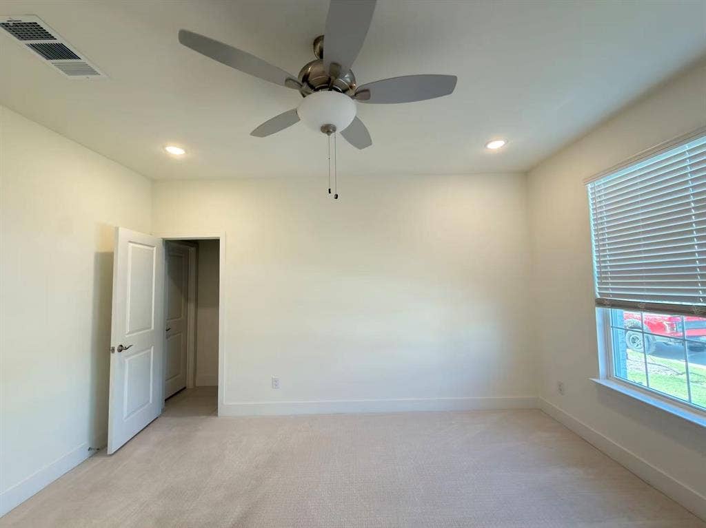 7043 Lathrop Lane, Frisco, TX 75033 7043 Lathrop Lane, Frisco, TX 75033