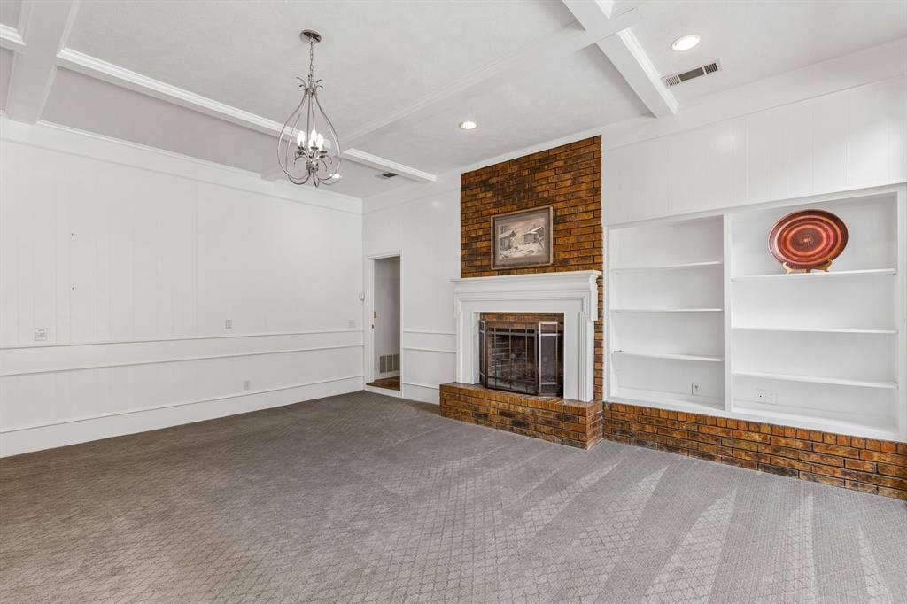 6611 Elvedon Drive, Dallas, TX 75248 6611 Elvedon Drive, Dallas, TX 75248