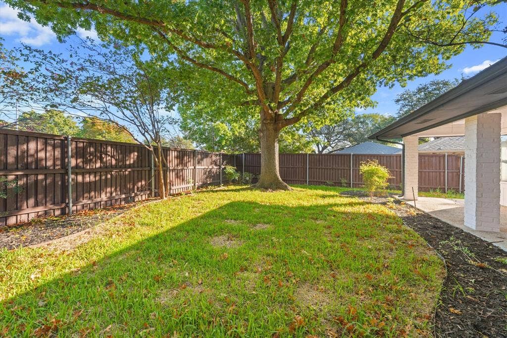 6727 Southpoint Drive, Dallas, TX 75248