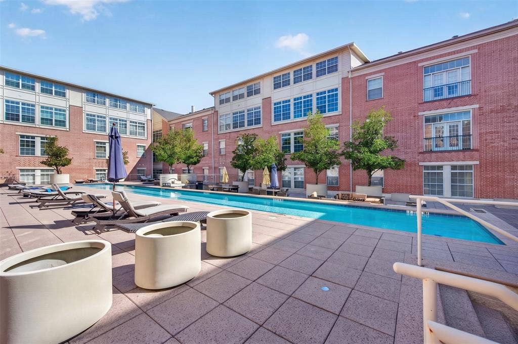 2305 Worthington Street, #202, Dallas, TX 75204 2305 Worthington Street, #202, Dallas, TX 75204