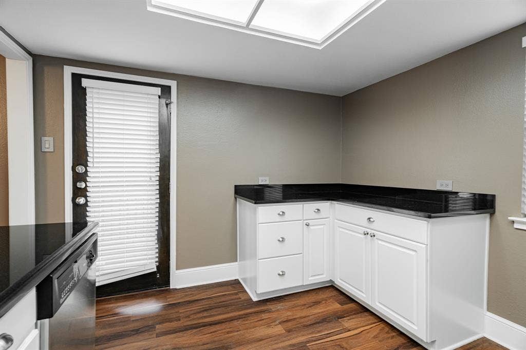 7809 Meadow Park Drive, #208, Dallas, TX 75230 7809 Meadow Park Drive, #208, Dallas, TX 75230