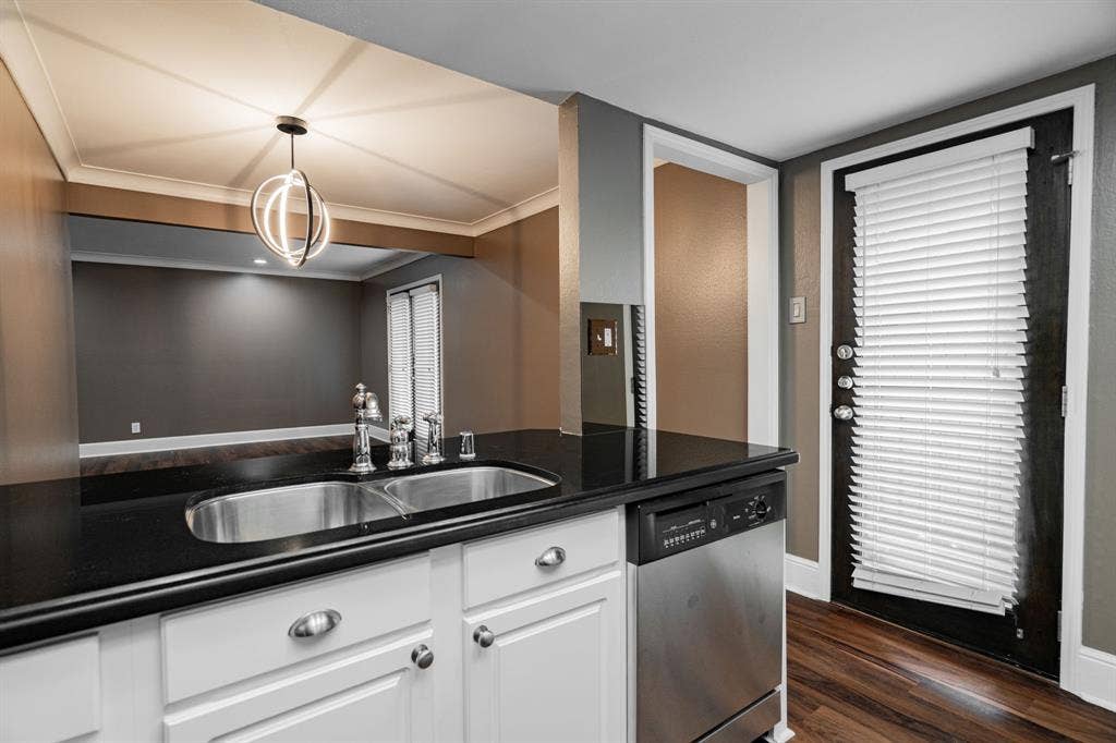 7809 Meadow Park Drive, #208, Dallas, TX 75230 7809 Meadow Park Drive, #208, Dallas, TX 75230