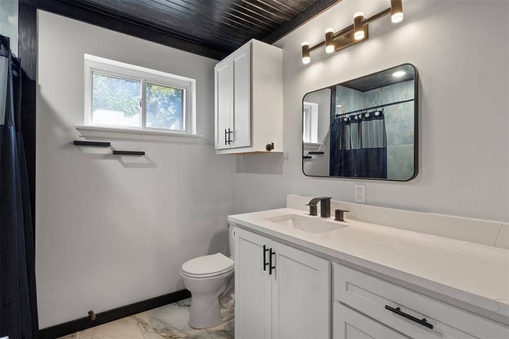206 Watson Drive, Allen, TX 75002 206 Watson Drive, Allen, TX 75002