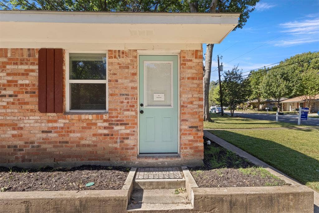 206 Watson Drive, Allen, TX 75002 206 Watson Drive, Allen, TX 75002