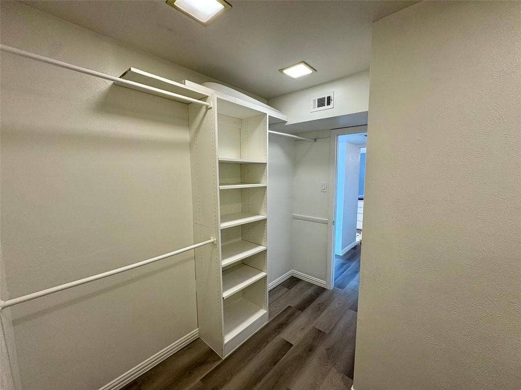 4347 Dickason Avenue, #207, Dallas, TX 75219