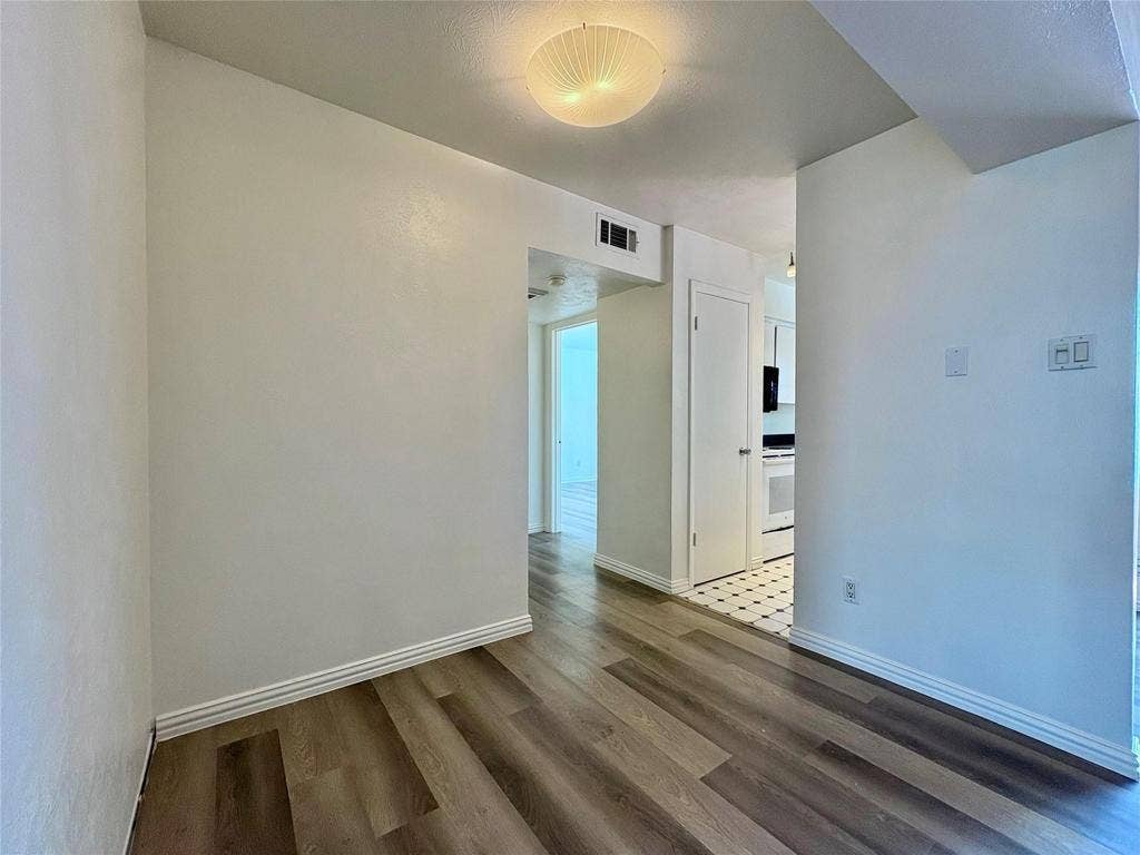4347 Dickason Avenue, #207, Dallas, TX 75219