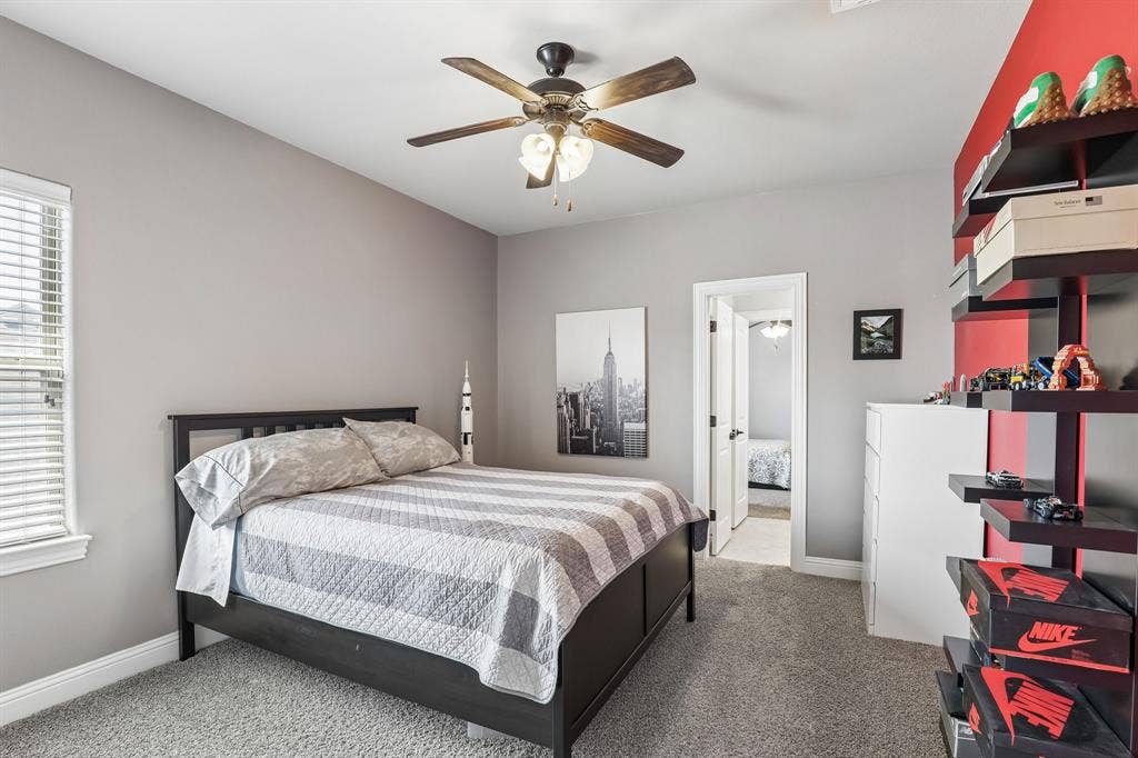 676 Princeton Way, Rockwall, TX 75087 Upstairs bedroom