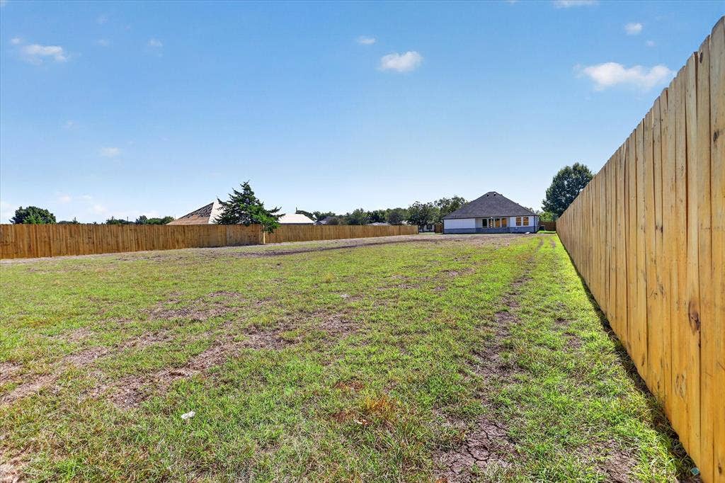 1657 Brookview Drive, Lancaster, TX 75146 1657 Brookview Drive, Lancaster, TX 75146