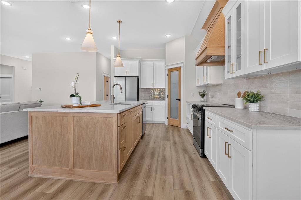 1657 Brookview Drive, Lancaster, TX 75146 1657 Brookview Drive, Lancaster, TX 75146